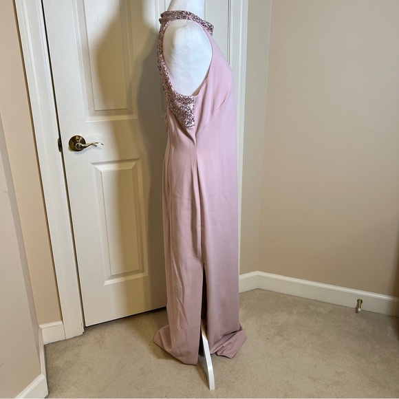 Vince Camuto Rose Colored Sequin Halter Column Gown NWT Size 14 - Picture 6 of 11